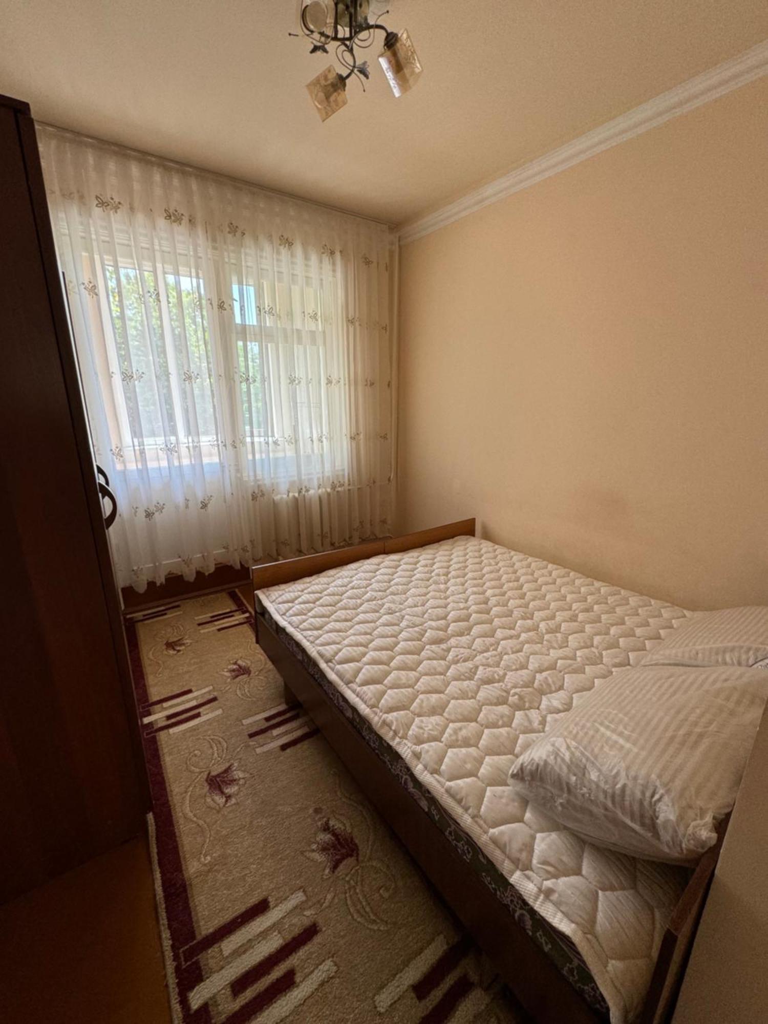 Yunusabad 7 Американский Посольство Tashkent Exterior photo